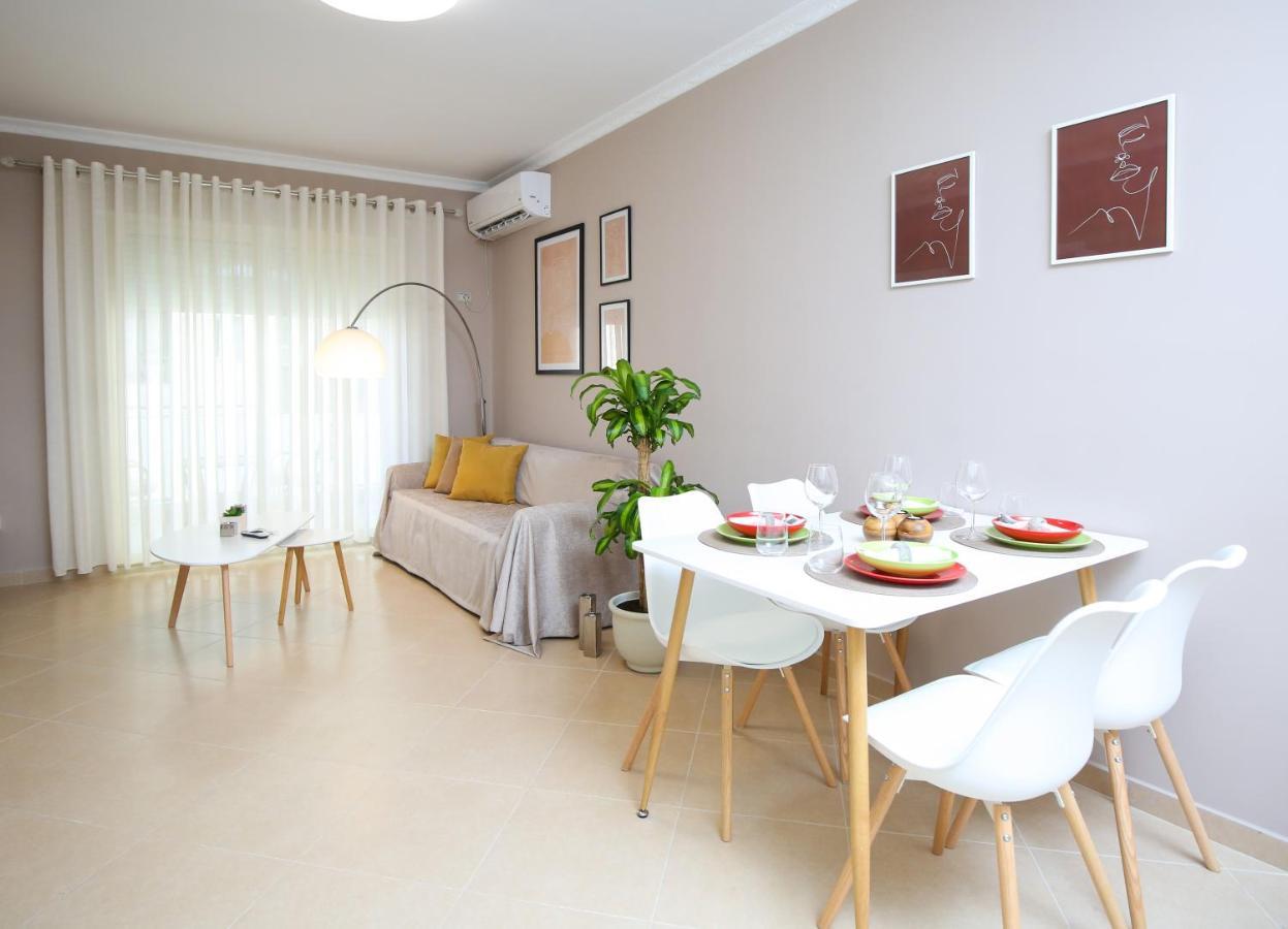 Tafa Deluxe Apartment Влёра Экстерьер фото